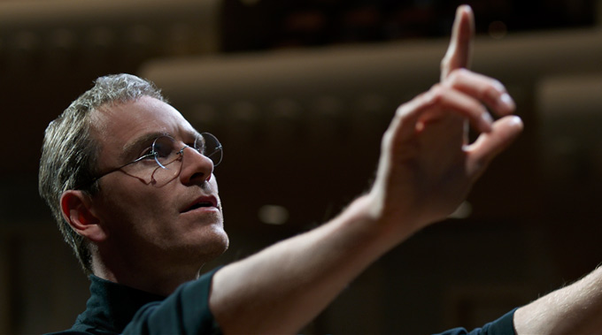 Michael Fassbender, as the eponymous Apple founder, will close LFF 2015 in Steve Jobs